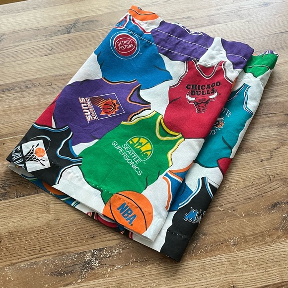 Vintage 90s NBA Valance Curtain Jerseys - Picture 13 of 16